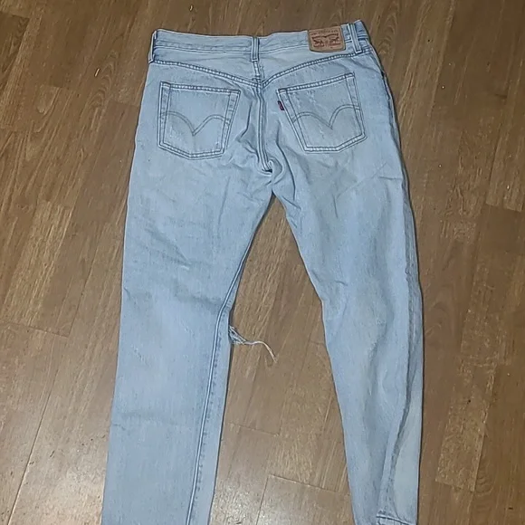 Levi's 501 Button Fly Light Wash Distressed Jeans Sz 14/32 - Picture 4 of 4